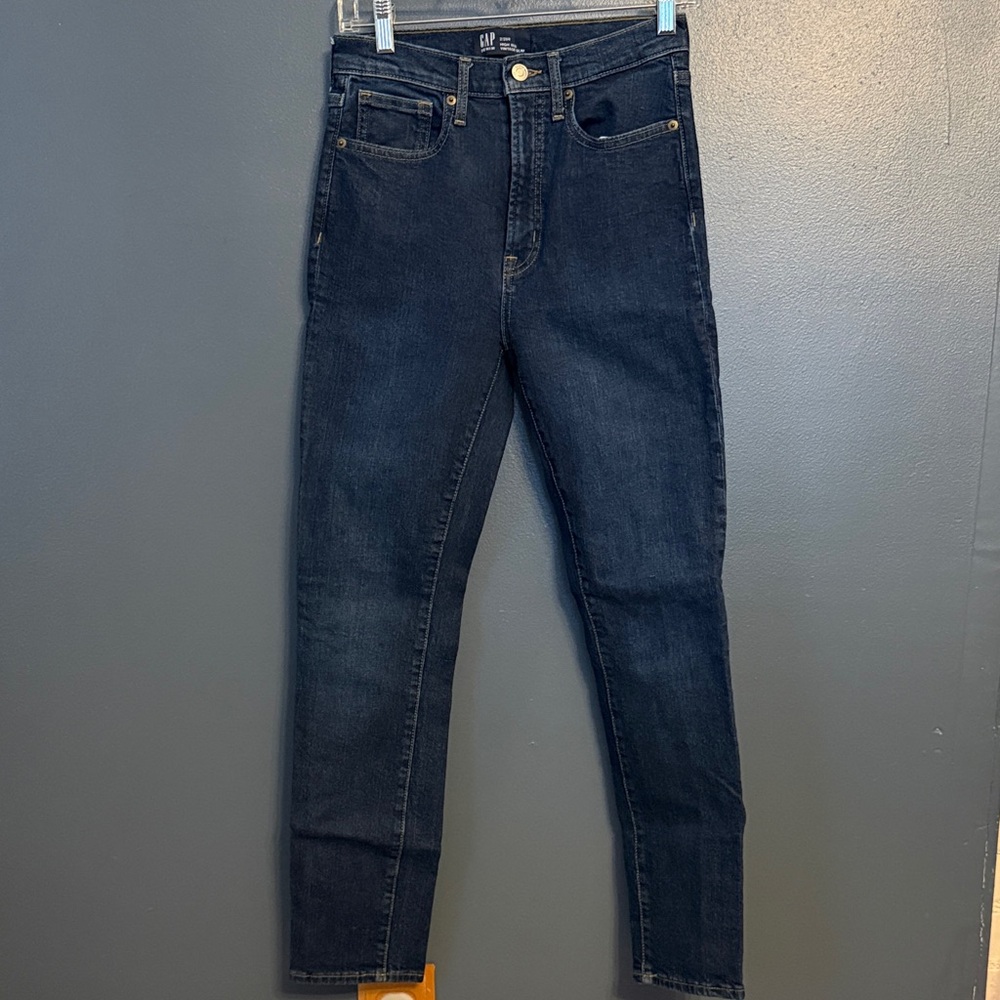 GAP women’s Dark blue High Rise Vintage Slim Jeans